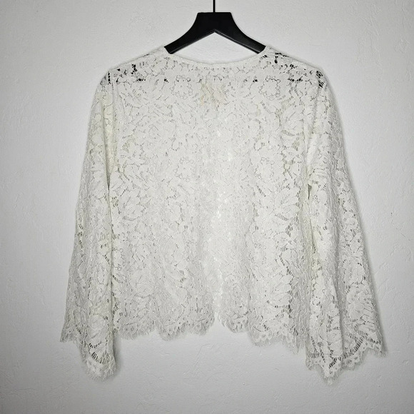 CHASOR White Lace Long Sleeve Over Top Medium  Wide Sleeve - Picture 2 of 6